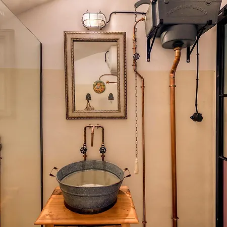 Art House * 阿诺锡罗斯