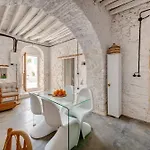 Hébergement de vacances Art House *