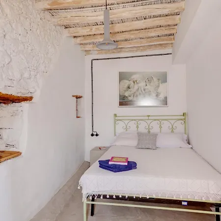 Art House Holiday home Ano Syros