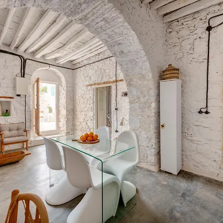 Holiday home Art House *